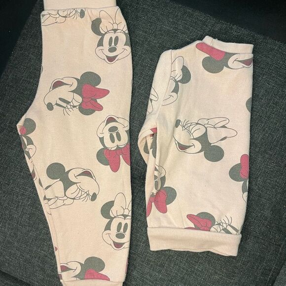 Disney Princess and Minnie Mouse Sweat Set - Picture 8 of 8